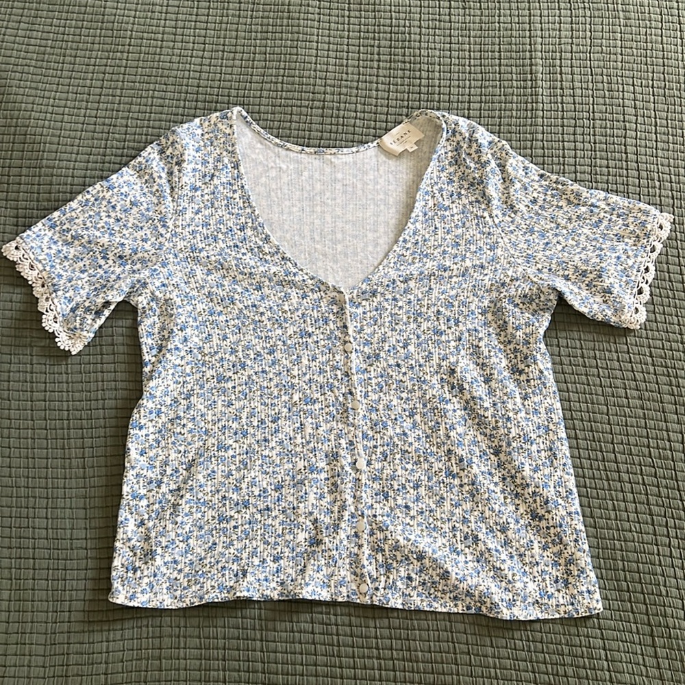Ditsy Floral Ribbed Shirt